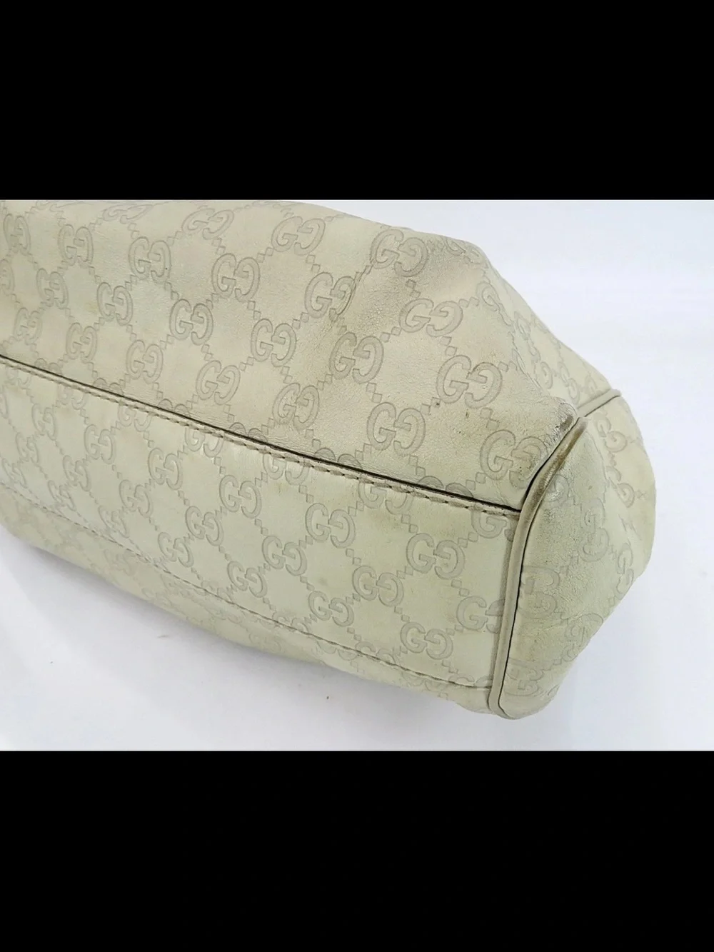 Gucci Cream GG Canvas Shoulder Bag with Gold Hardware